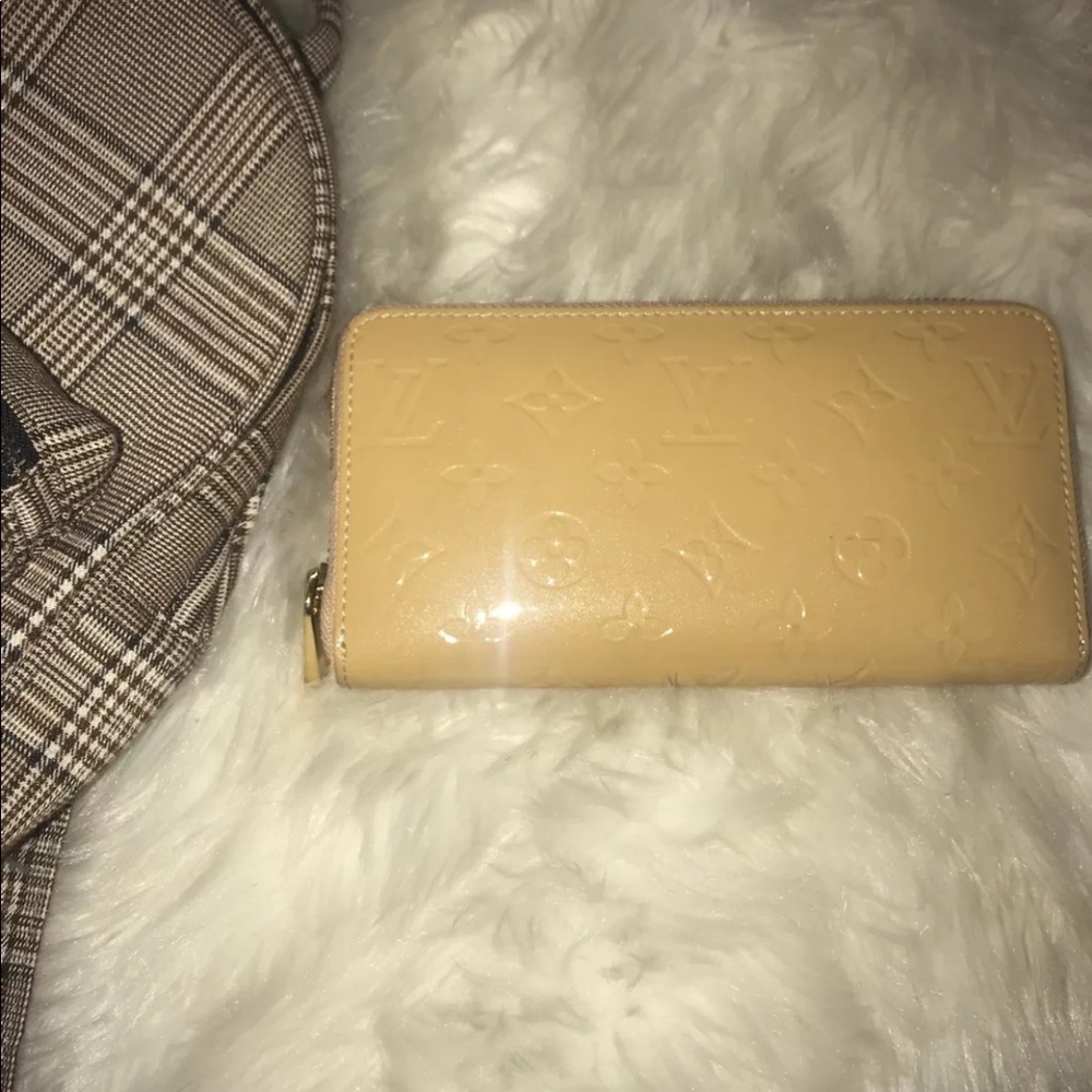 Louis Vuitton Wallet